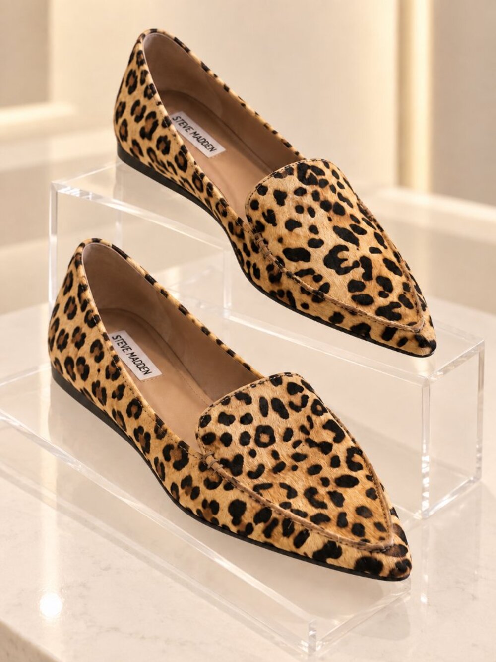 Steve Madden Feather Leopard Calf Hair Pointed Toe Loafers Flats Size 9 Mob Wife